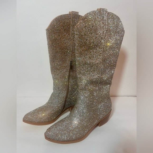 Rhinestone Cowgirl Boots Silver Sparkling Bedazzled Mid-Calf Size 7.5 or 8 - Picture 2 of 13